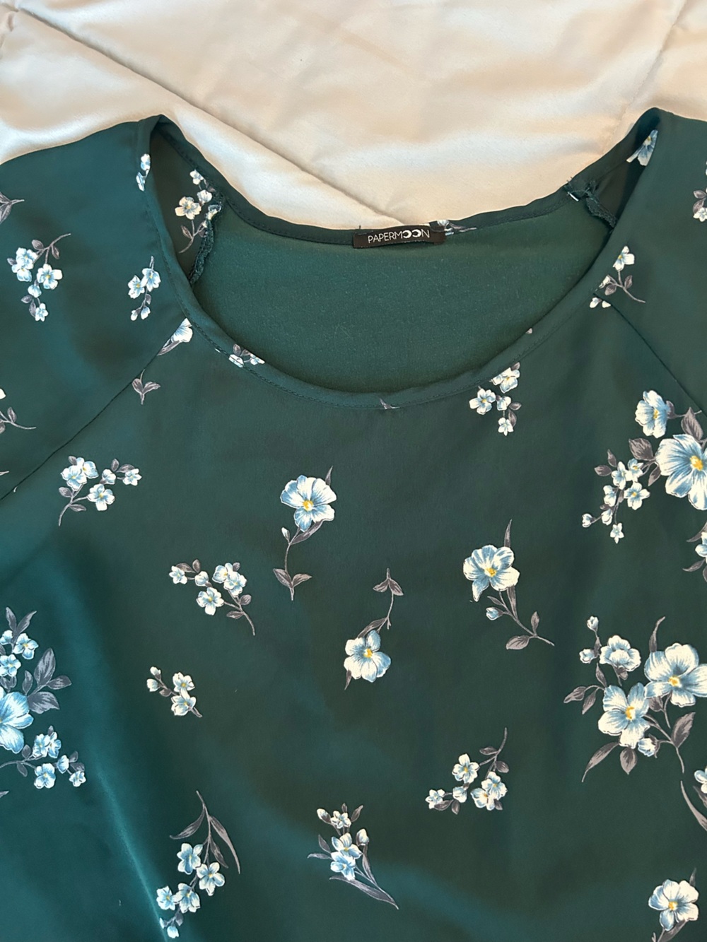 Papermoon Dark Green Floral Scoop Neck Blouse with Dark Green Solid Knit Back